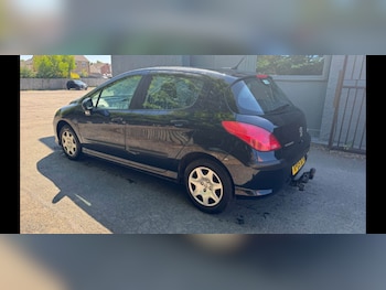 Used Peugeot 308 2009 for sale - 76158075: Photo 2