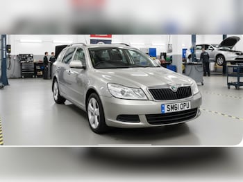 Used Skoda Octavia 2012 for sale - 76602744: Photo
