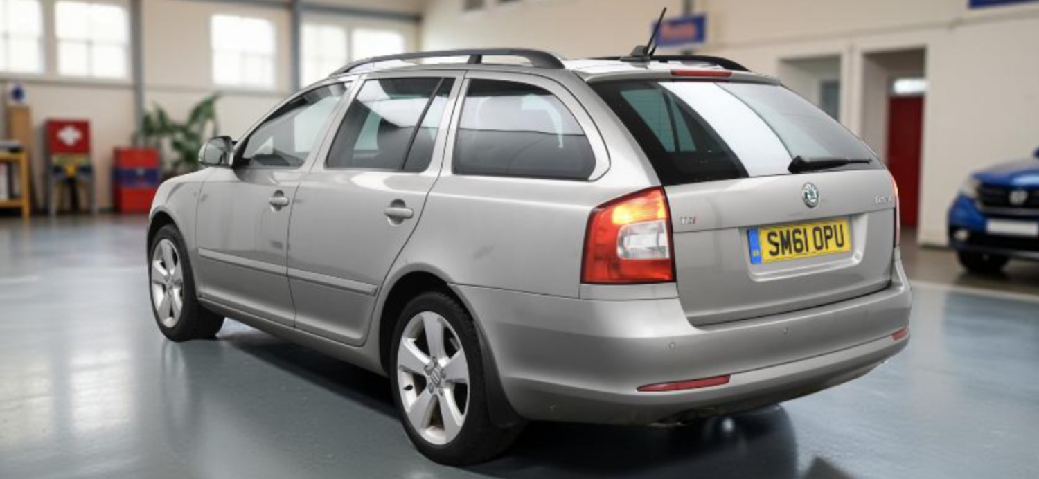Used Skoda Octavia 2012 for sale - 76602744: Photo 8