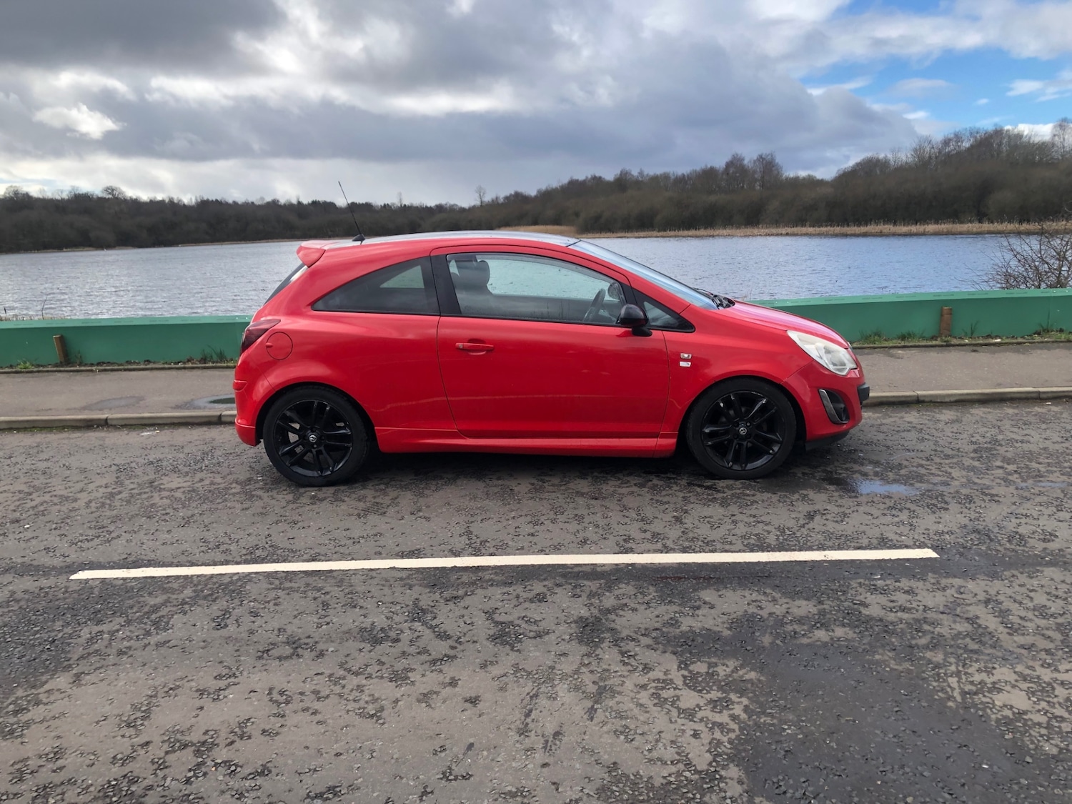 Used Vauxhall Corsa 2013 for sale - 77888701: Photo 2