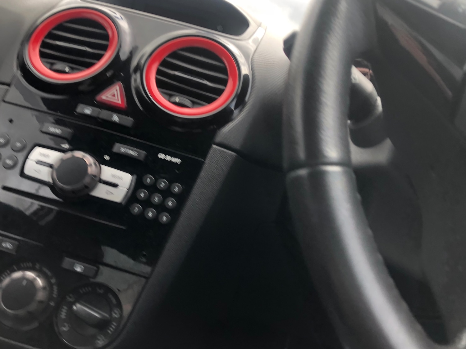 Used Vauxhall Corsa 2013 for sale - 77888701: Photo 7