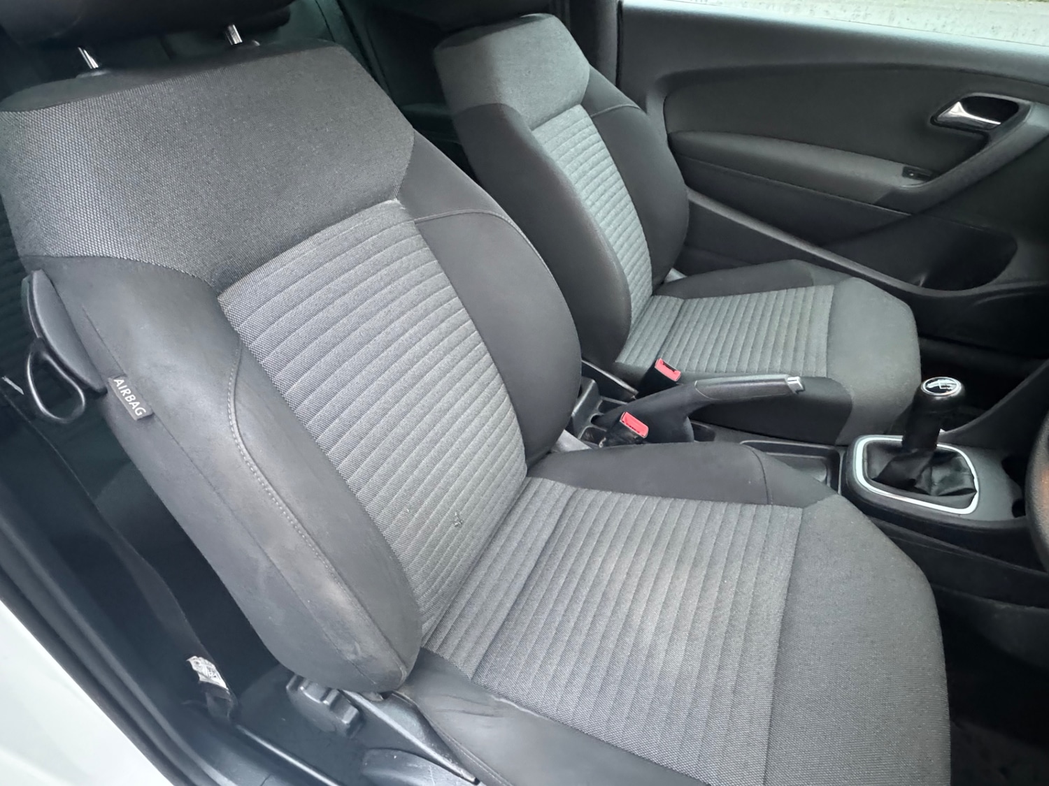 Used Volkswagen Polo 2011 for sale - 77038682: Photo 5