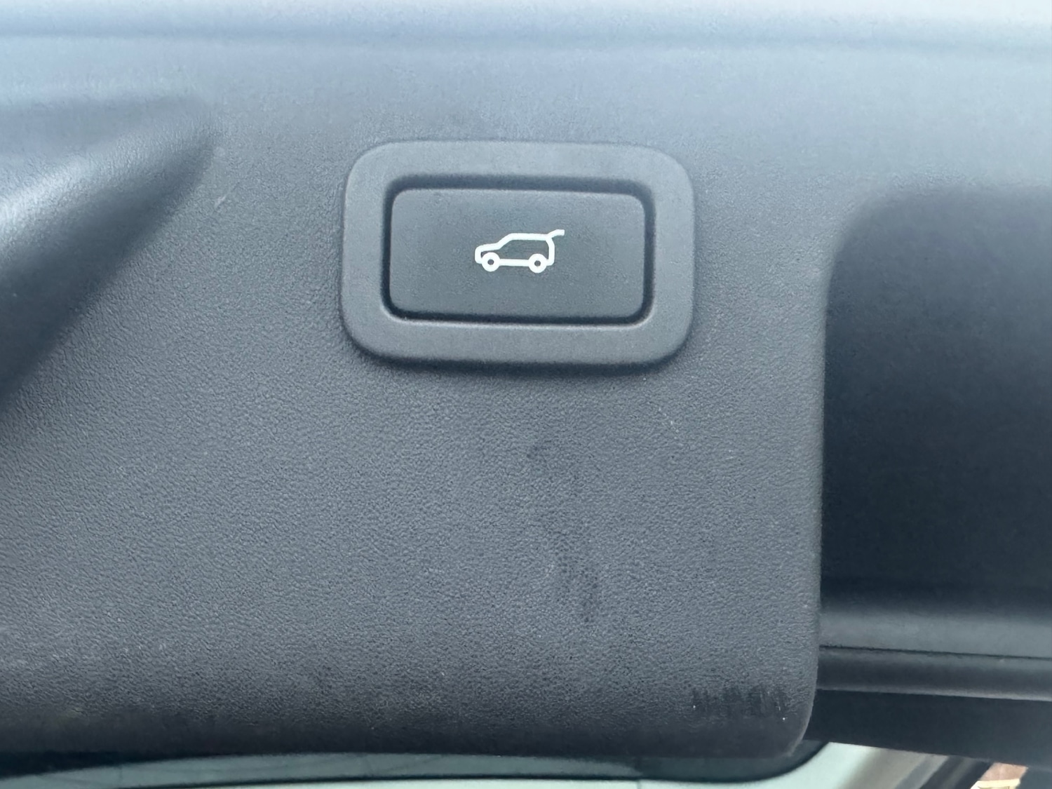 Used Land Rover Discovery Sport 2015 for sale - 76980090: Photo 10