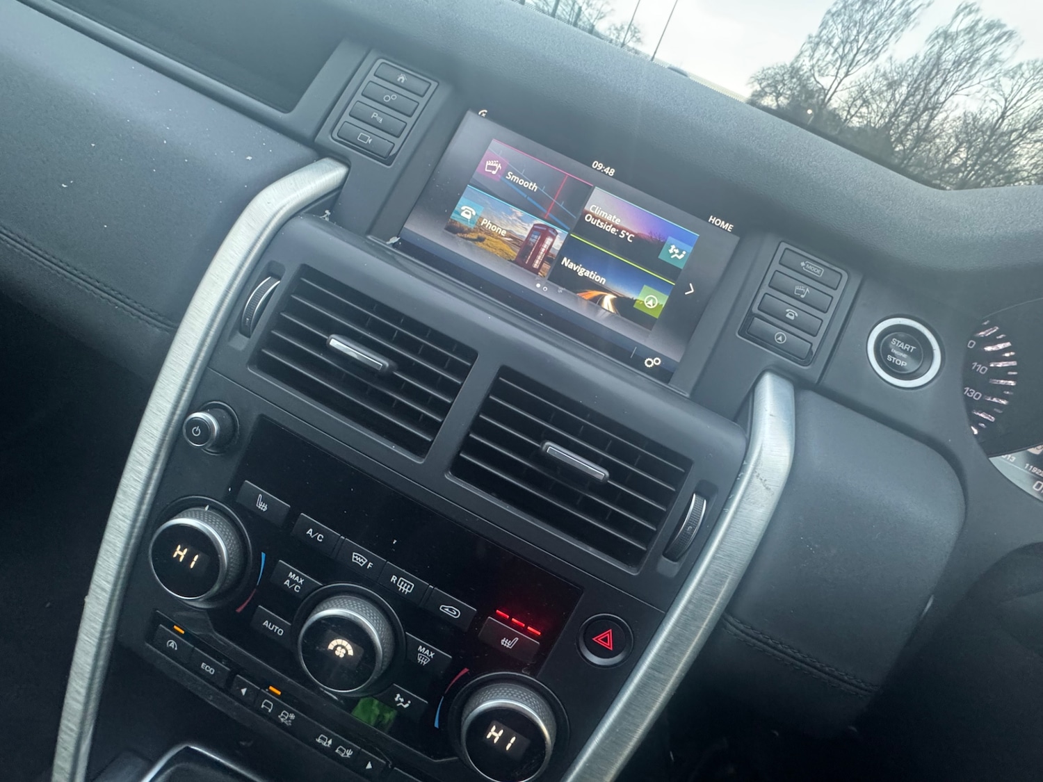 Used Land Rover Discovery Sport 2015 for sale - 76980090: Photo 7