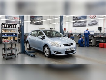 Used Toyota Auris 2009 for sale - 77570131: Photo