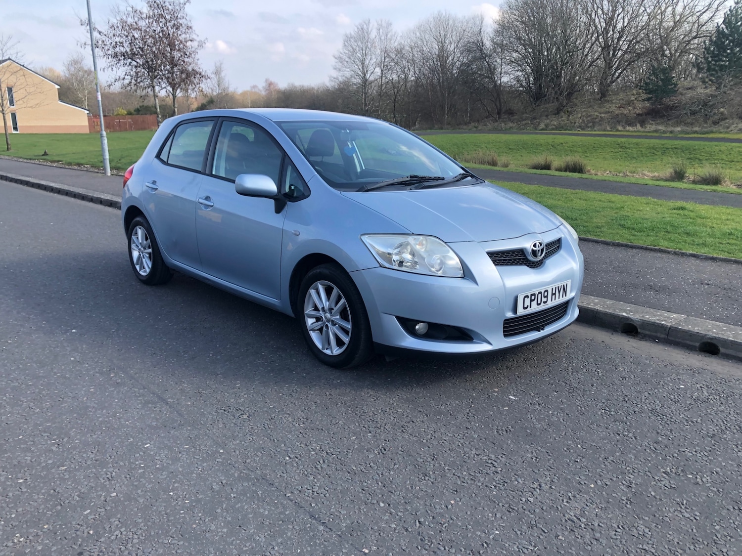 Used Toyota Auris 2009 for sale - 77975683: Photo 2