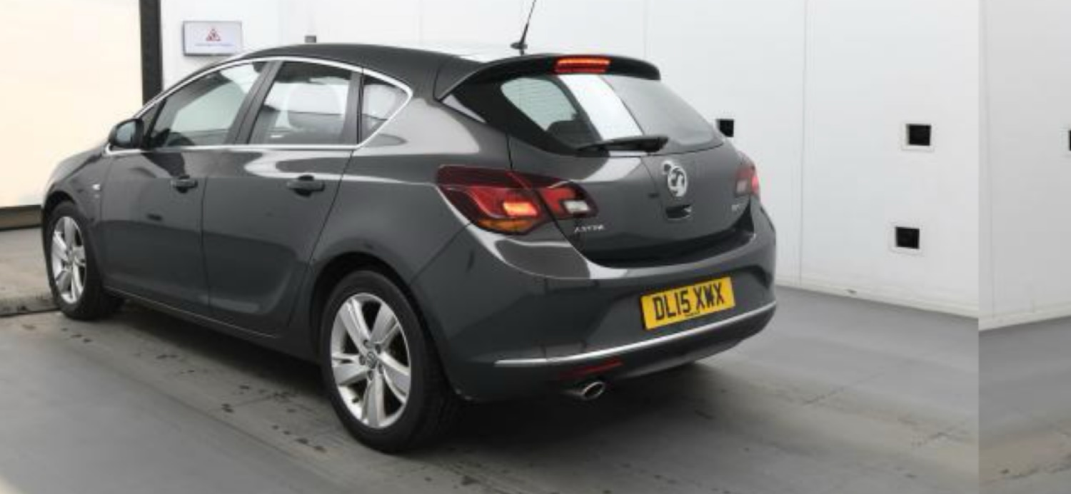 Used Vauxhall Astra 2015 for sale - 76686988: Photo 3
