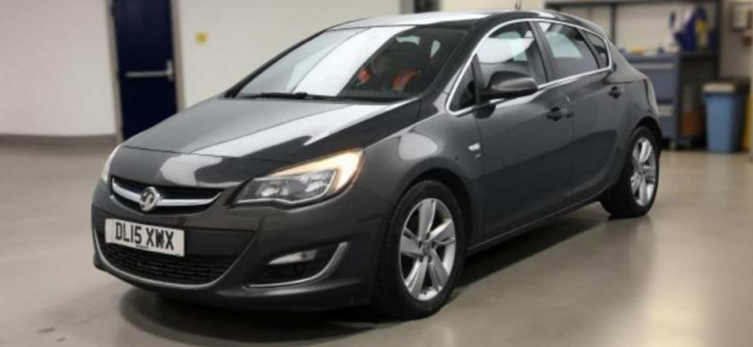 Used Vauxhall Astra 2015 for sale - 76686988: Photo 5