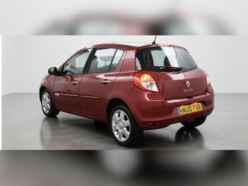 Used Renault Clio 2010 for sale - 77461466: Photo