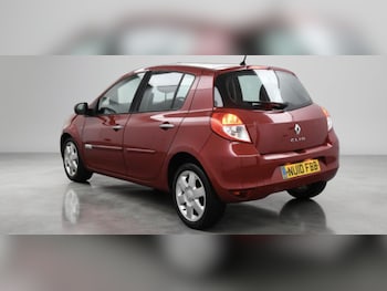 Used Renault Clio 2010 for sale - 77461466: Photo