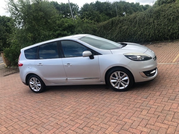 Used Renault Grand Scenic 2012 for sale - 75158040: Photo 11