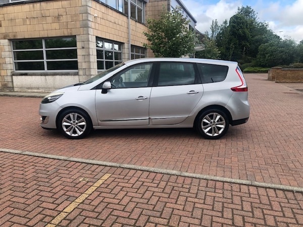Used Renault Grand Scenic 2012 for sale - 75158040: Photo 5