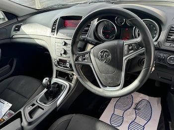 Used Vauxhall Insignia 2011 for sale - 76437203: Photo