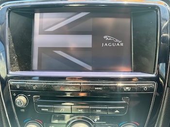 Used Jaguar XJ 2011 for sale - 79082202: Photo
