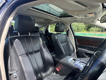 Used Jaguar XJ 2011 for sale - 79082202: Photo