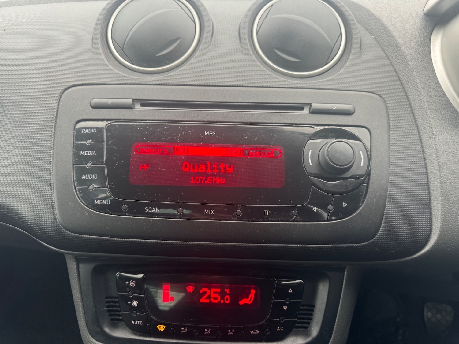 Used SEAT Ibiza 2011 for sale - 77055974: Photo 5