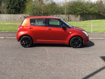 Used Suzuki Swift 2010 for sale - 78324991: Photo