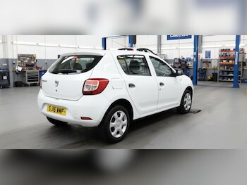 Used Dacia Sandero 2016 for sale - 78360741: Photo