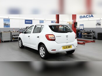 Used Dacia Sandero 2016 for sale - 78360741: Photo