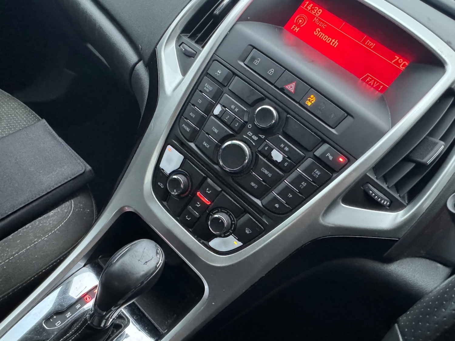 Used Vauxhall Astra 2010 for sale - 76817932: Photo 7