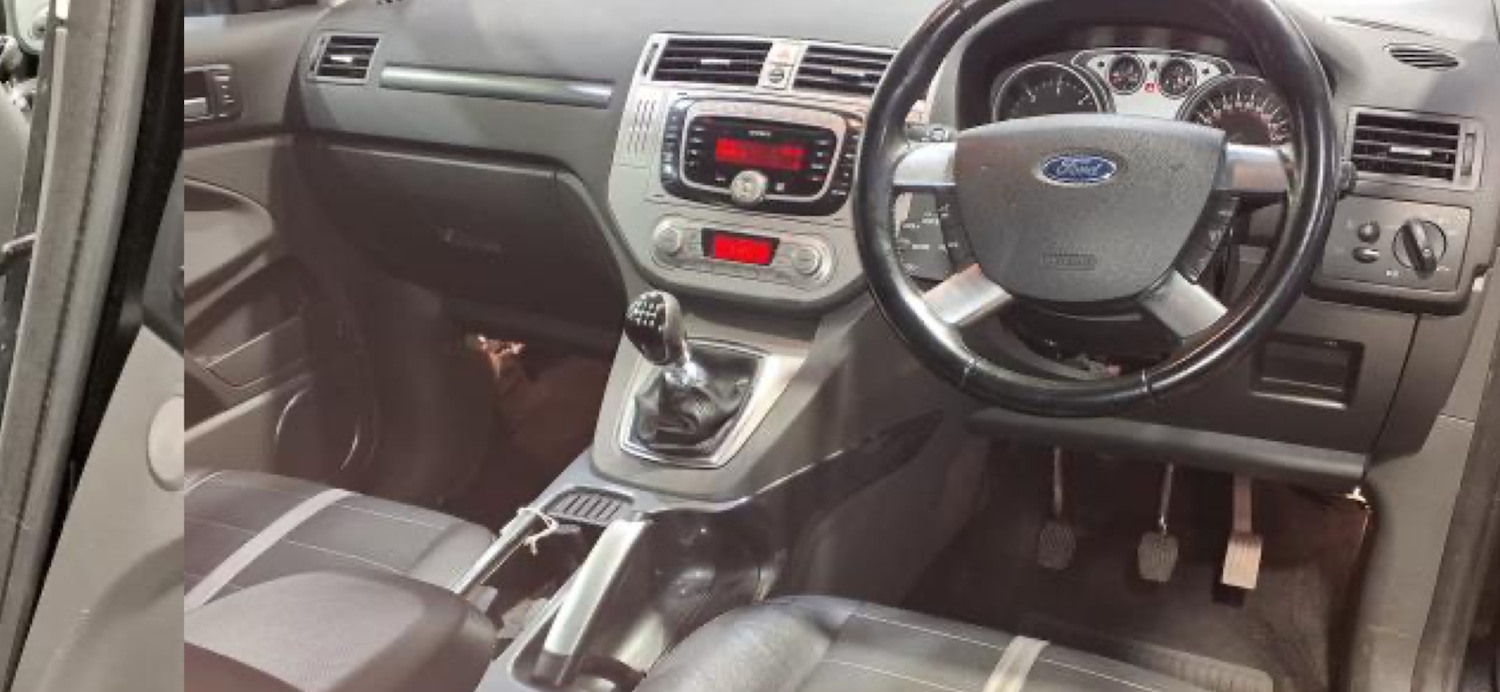 Used Ford Kuga 2009 for sale - 77409273: Photo 8