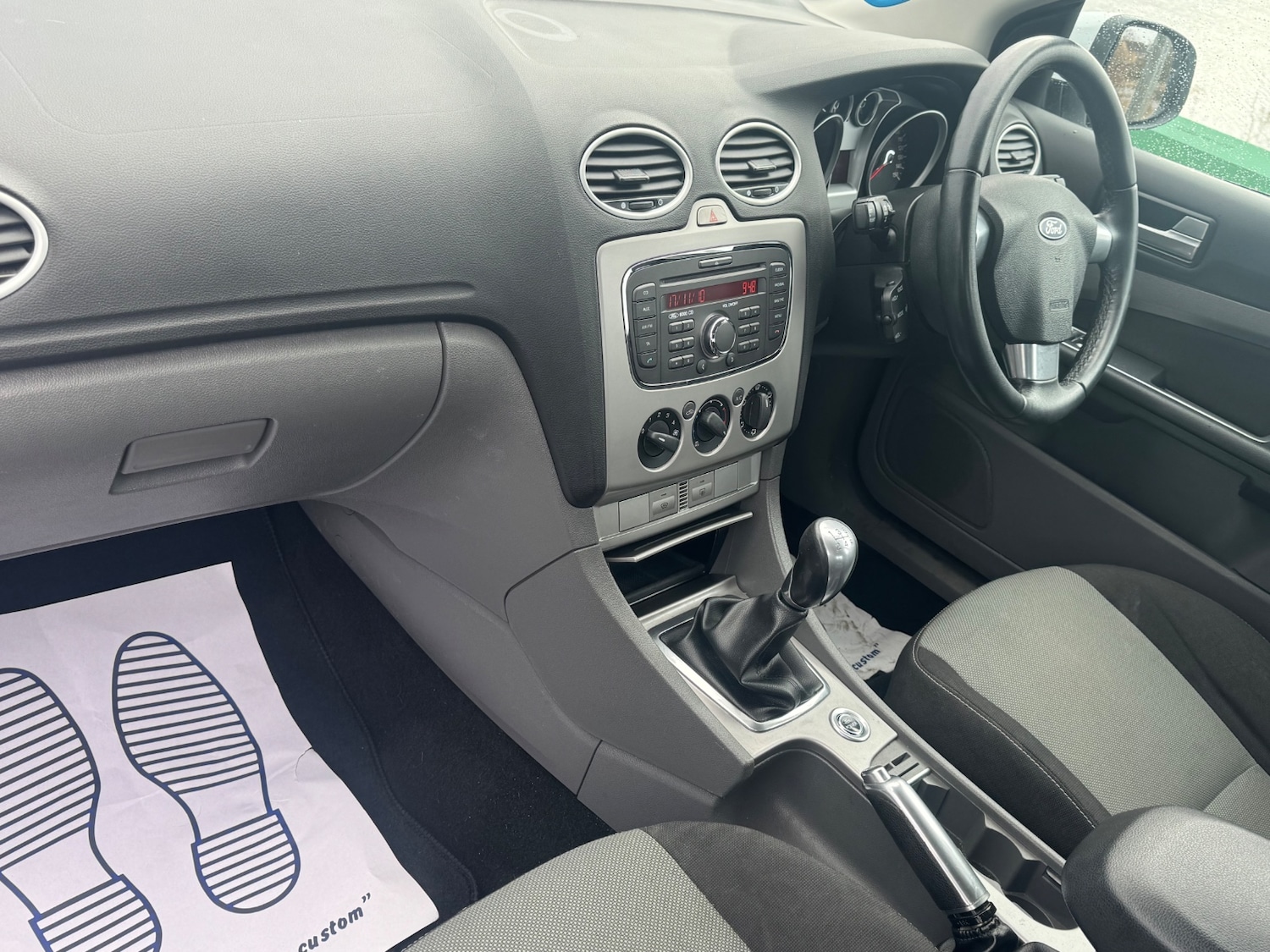 Used Ford Focus 2011 for sale - 78067858: Photo 9