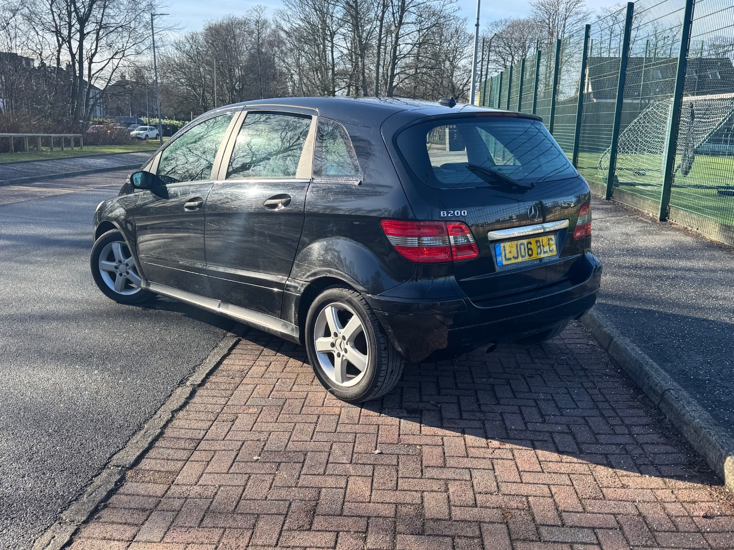 Used Mercedes-Benz B Class 2014 for sale - 77937593: Photo 3