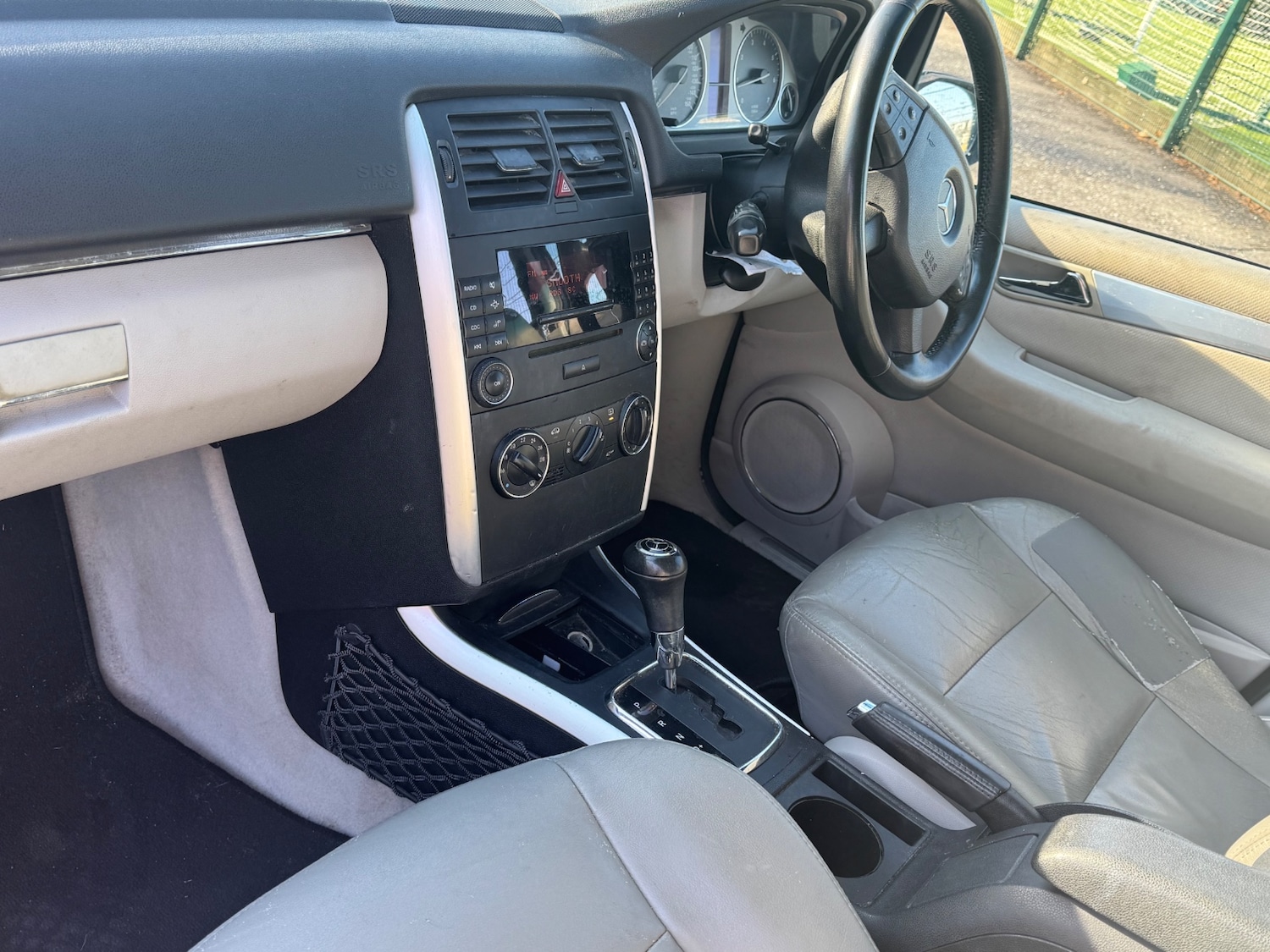 Used Mercedes-Benz B Class 2014 for sale - 77937593: Photo 5