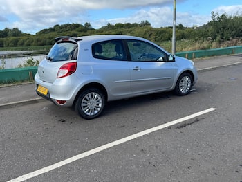Used Renault Clio 2012 for sale - 79819908: Photo