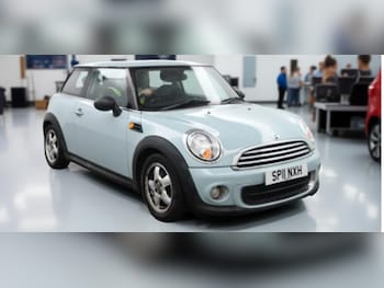 2011 (11) - 1.6 One 3dr