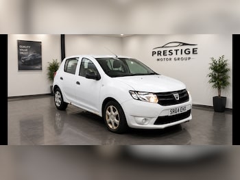 Used Dacia Sandero 2014 for sale - 78932651: Photo