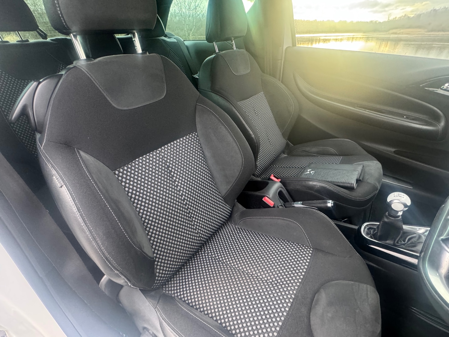 Used Citroen DS3 2011 for sale - 77261827: Photo 7