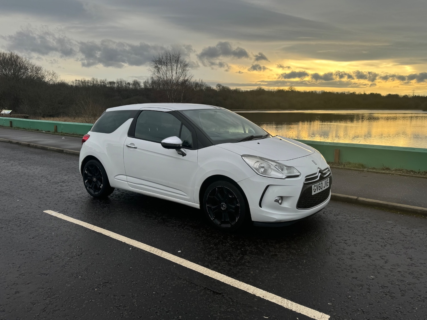 Used Citroen DS3 2011 for sale - 77261827: Photo 9
