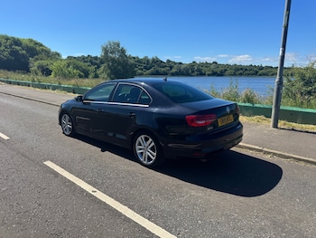 Used Volkswagen Jetta 2015 for sale - 78974066: Photo