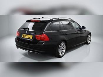 Used BMW 3 Series 2009 for sale - 76837251: Photo