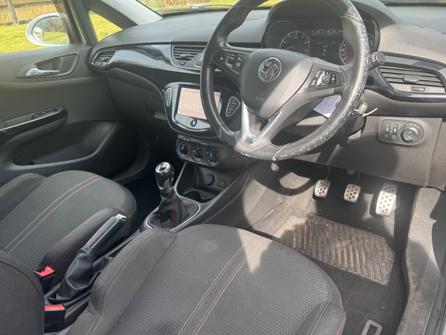 Used Vauxhall Corsa 2015 for sale - 78152479: Photo 4