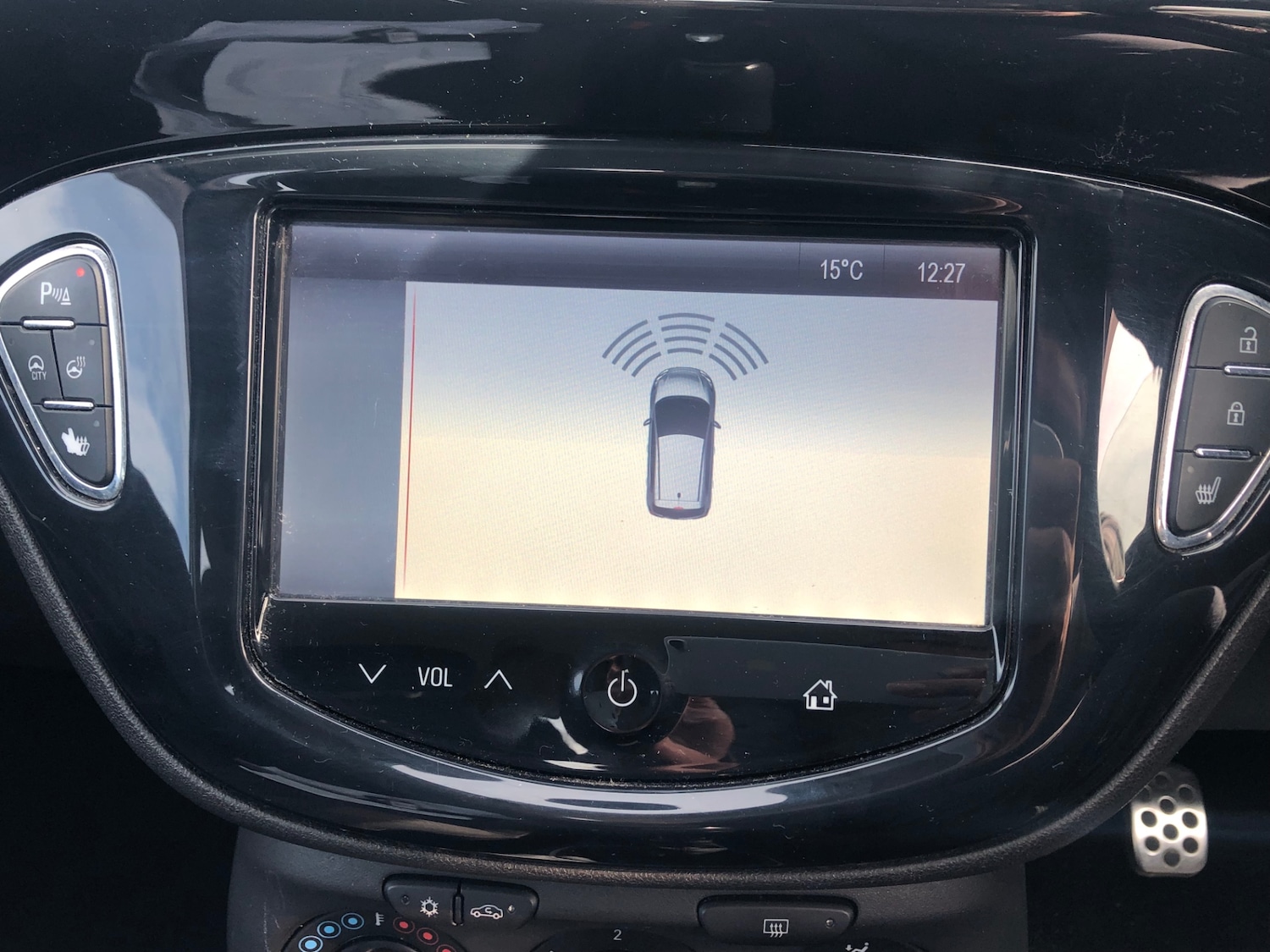 Used Vauxhall Corsa 2015 for sale - 78152479: Photo 6