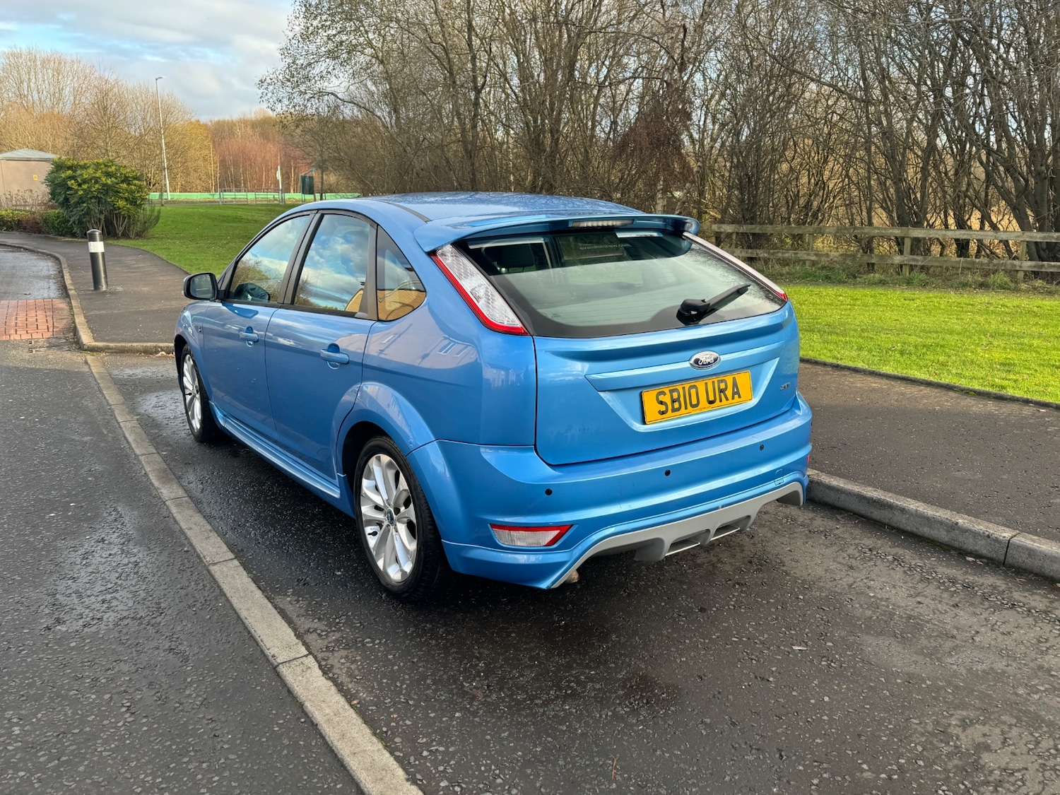 Used Ford Focus 2010 for sale - 76684044: Photo 10