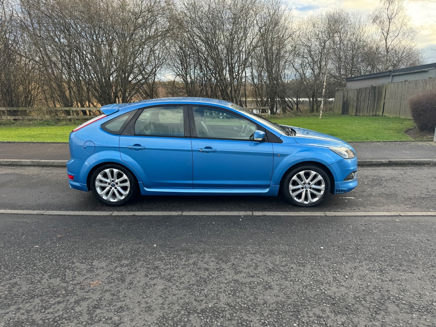 Used Ford Focus 2010 for sale - 76684044: Photo 11