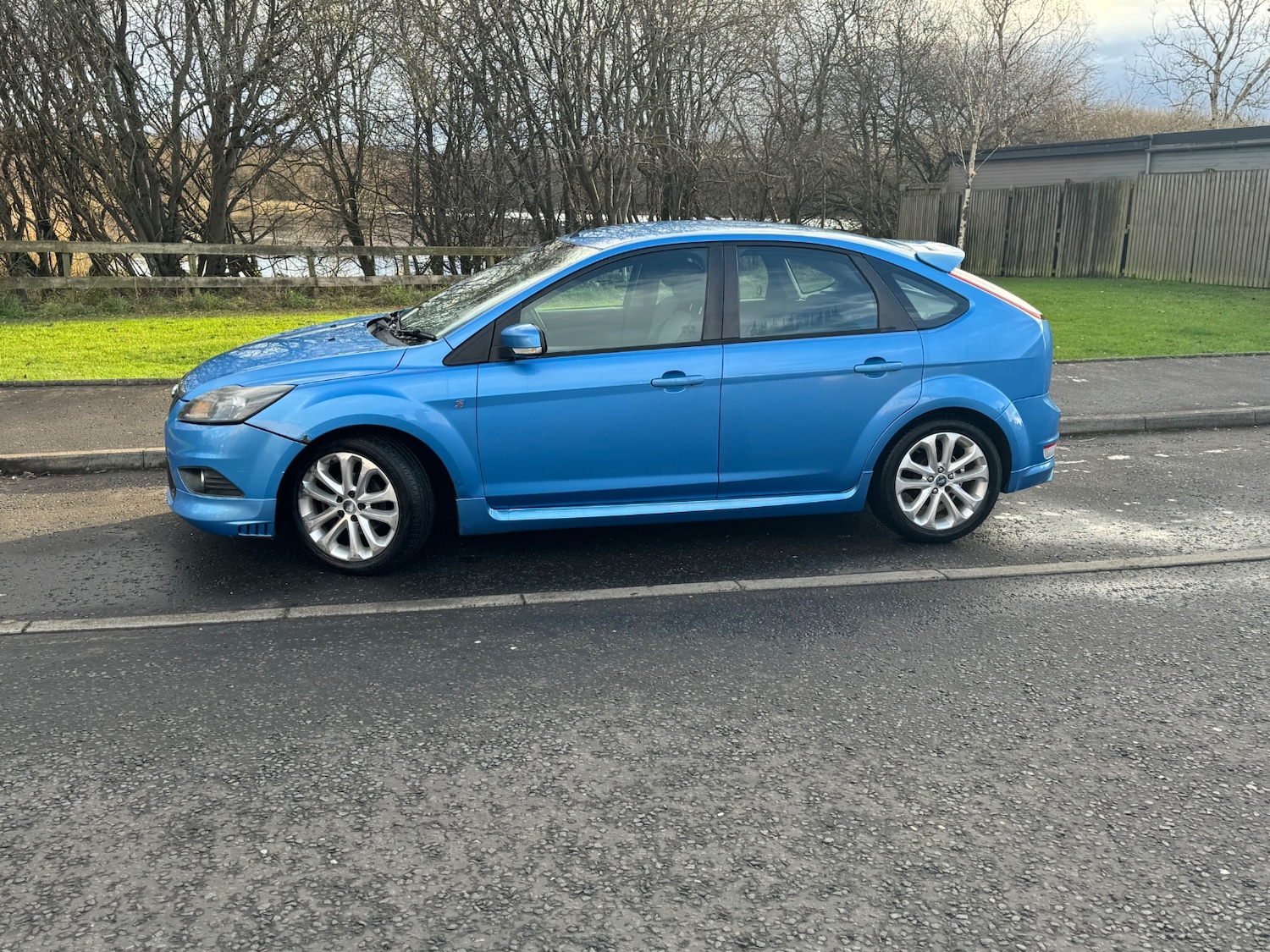 Used Ford Focus 2010 for sale - 76684044: Photo 13