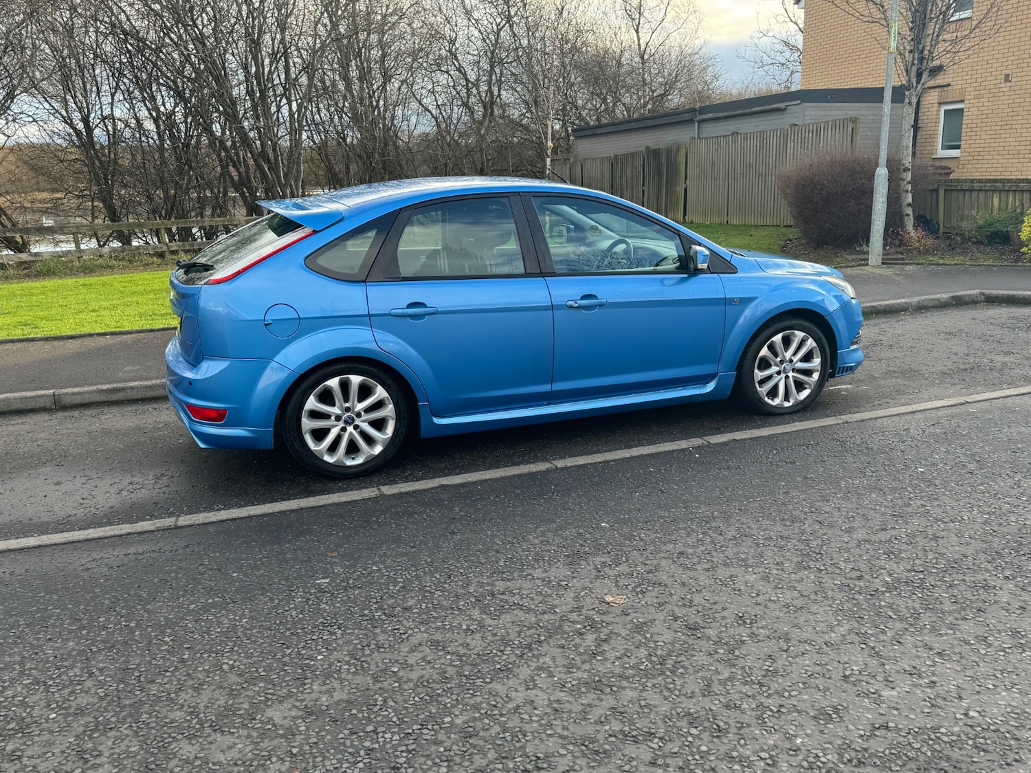 Used Ford Focus 2010 for sale - 76684044: Photo 14