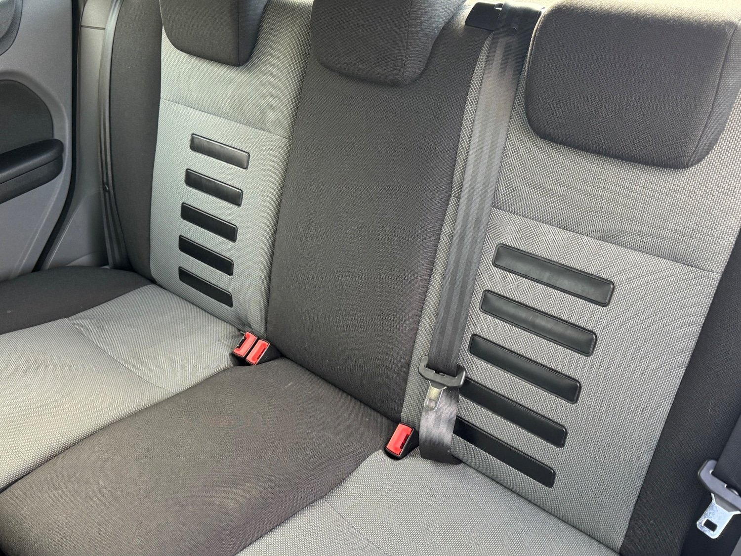 Used Ford Focus 2010 for sale - 76684044: Photo 4