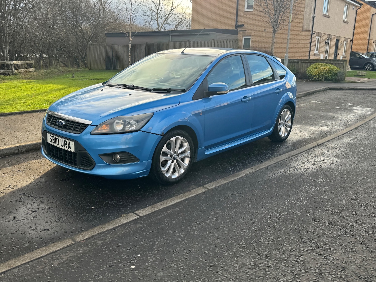 Used Ford Focus 2010 for sale - 76684044: Photo 9