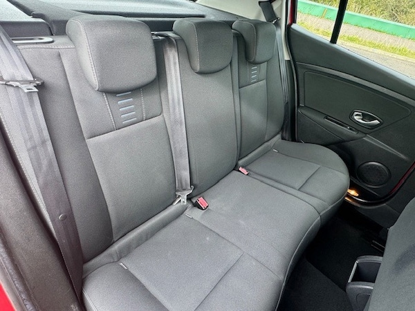 Used Renault Megane 2012 for sale - 76007373: Photo 9