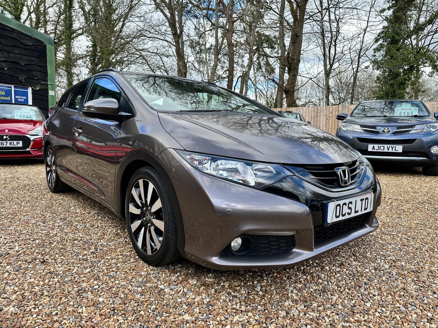 Used Honda Civic 2014 for sale - 77683707: Photo 2