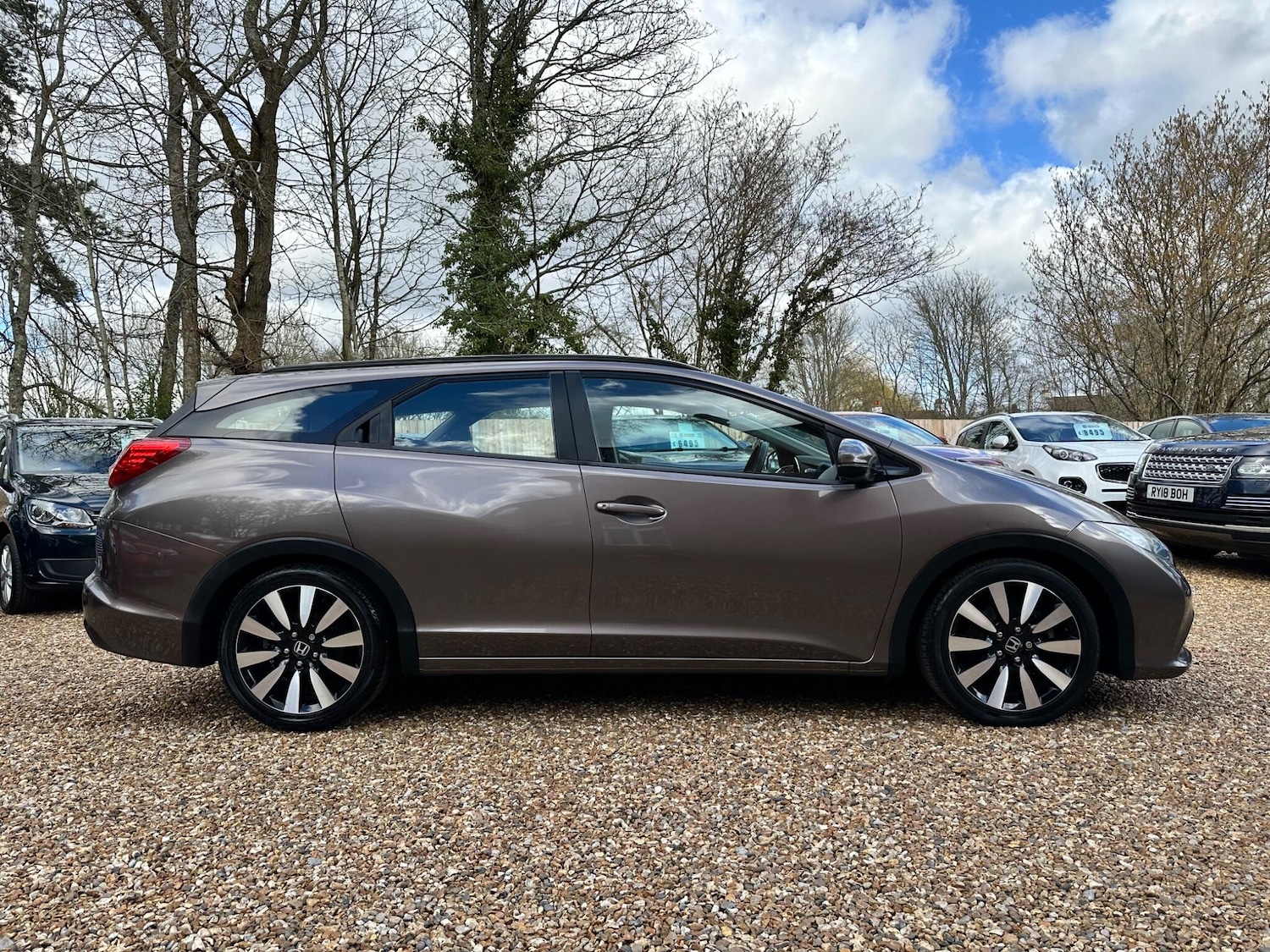 Used Honda Civic 2014 for sale - 77683707: Photo 3