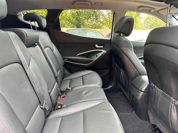 Used Hyundai Santa Fe 2014 for sale - 76284212: Photo 18
