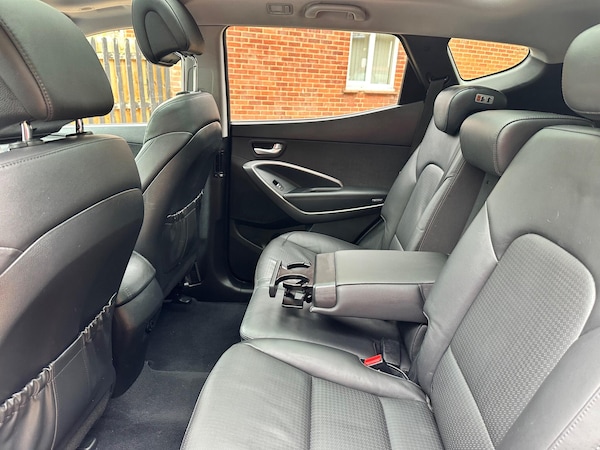 Used Hyundai Santa Fe 2014 for sale - 76284212: Photo 20