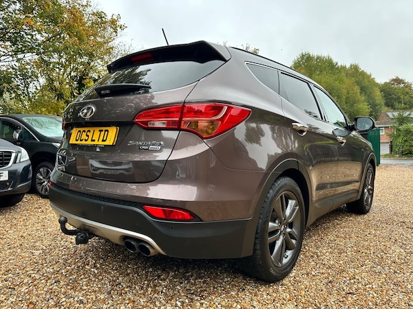 Used Hyundai Santa Fe 2014 for sale - 76284212: Photo 4