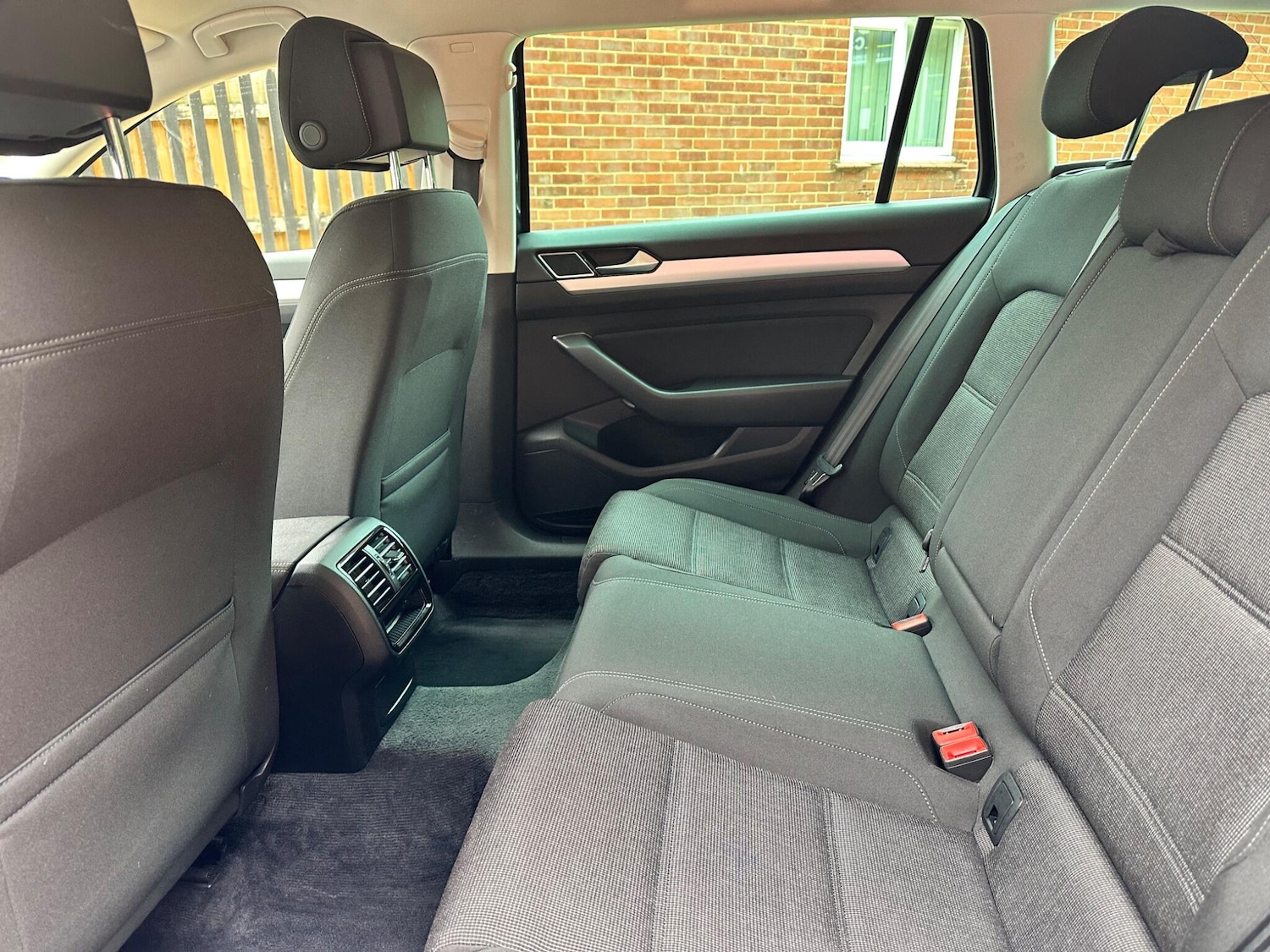 Used Volkswagen Passat 2017 for sale - 76991789: Photo 17